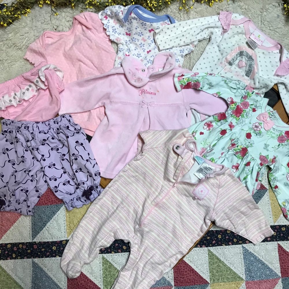 All 3/6 months girls 8pc. Lot